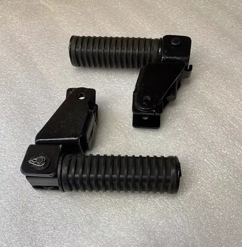 1975 Honda GL1000 GoldwingBUDDY PEGS