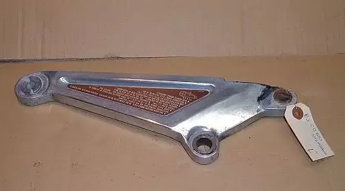 1982 Honda CB650 Nighthawk FOOT PEG MOUNT FOOT PEG HOLDER LEFT SIDE STEP 82