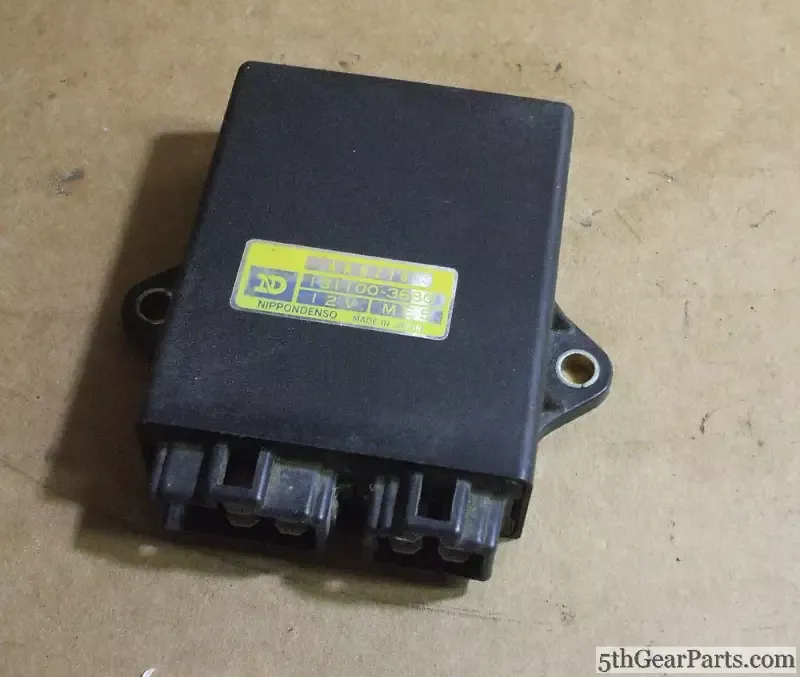 1983 Honda CB650 Nighthawk IGNITOR BOX CDI IGNITION CONTROL UNIT83 cb650sc