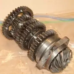 1984 Honda CB700 Nighthawk Transmission Countershaft Gear Cluster w Cross Shaft
