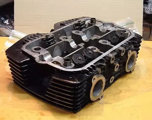 1985 Honda CB450 Nighthawk CYLINDER HEAD W VALVES