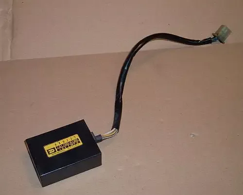 1985 Honda VF500 Interceptor CDI BOX IGNITOR IGNITION CONTROL MODULE A 84 85