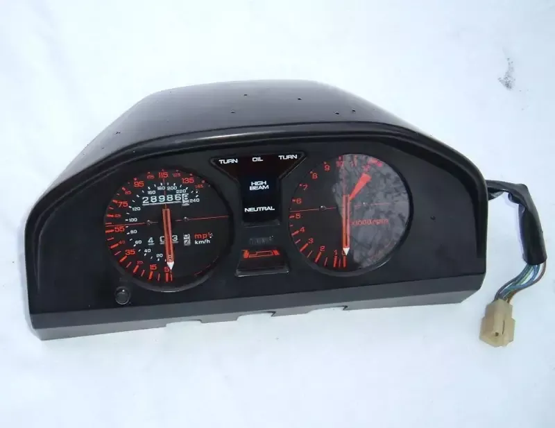 1985 Honda VF500 Interceptor GAUGE CLUSTER SPEEDOMETER TACHOMETER 85
