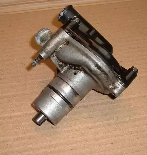 1985 Honda VF500 Interceptor WATER PUMP