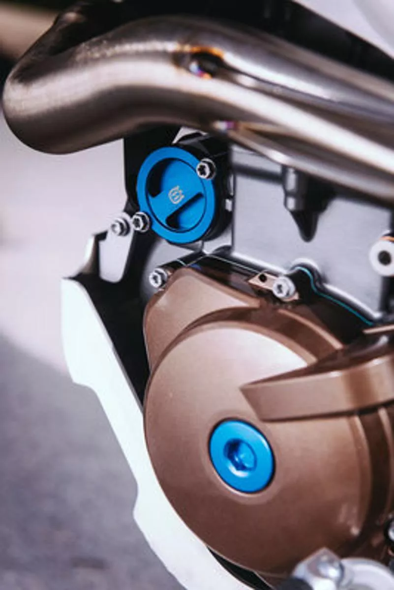 HQV FACTORY IGNITION COVER PLUG - (Blue) 701 Enduro/Supermoto